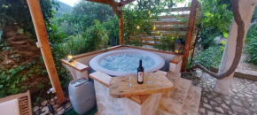 Taverna -Sunce- with jacuzzi
